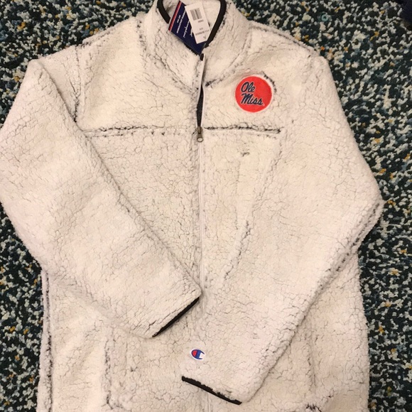 Soft Ole Miss jacket - Picture 2 of 6